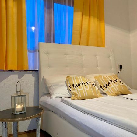 Apartman Lana 亚伊采 外观 照片